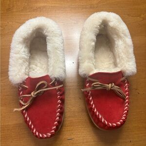 LL Bean Wicked Good Moccasin Slippers